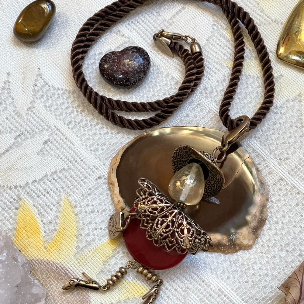 Vintage Coldwater Creek novelty doll charm Pendant necklace